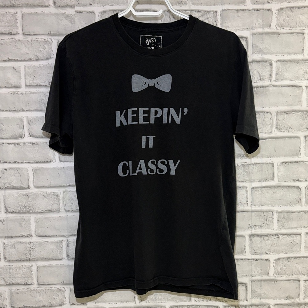 4/$20 G21 Black Tee with Classy Graphic, size medium